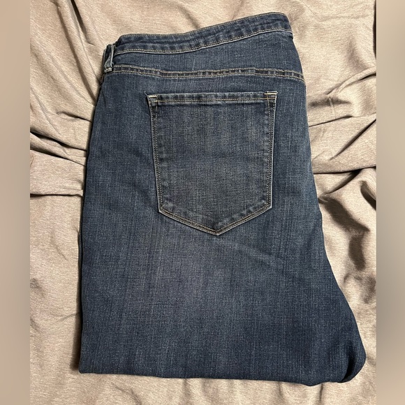 Old Navy jeans - Picture 2 of 6